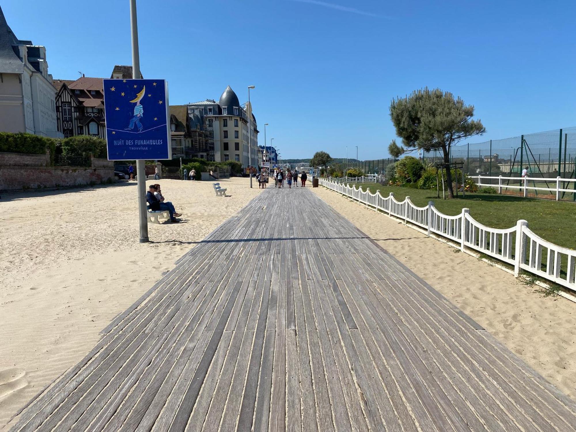 Cote Plage - Magnifique Appartement De Charme A Trouville Sur Mer - Linge - Lit Fait - Parking - Wifi - Classe Par L'Office Du Tourisme Exteriér fotografie